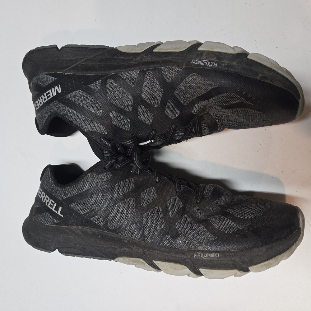 Merrell Black and Gray Athletic Shoes with Modern Traction